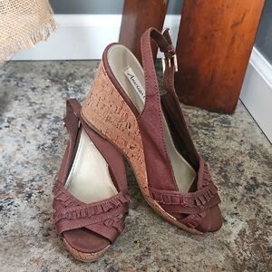 American Eagle Brown Ruffle Fabric Cork Heel Wedge Platform Open Toe Sandals 8